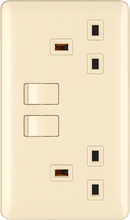 double 13A 250V 3 pin socket with switch