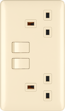 double 13A 250V 3 pin socket with switch